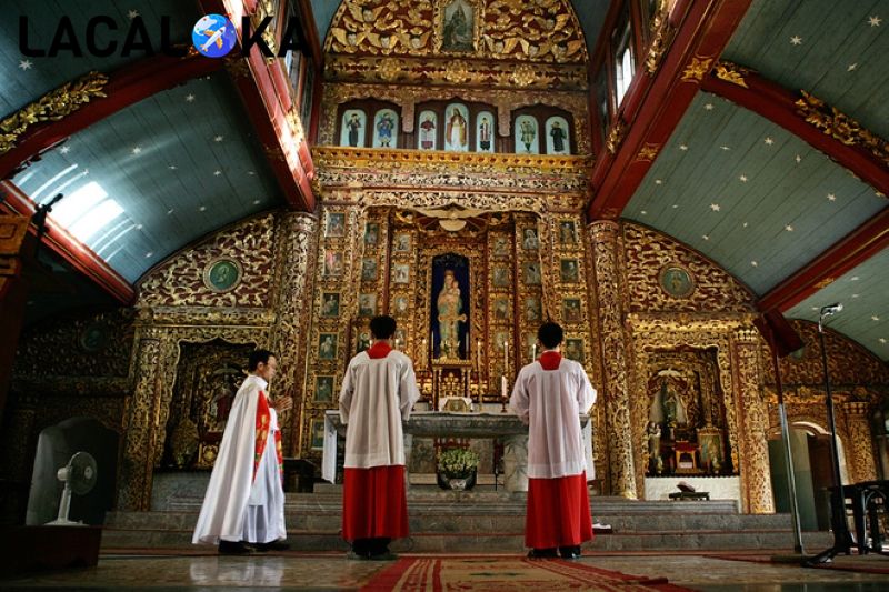 Vẻ đẹp kiến trúc độc đáo bên trong nhà thờ Phát Diệm Ninh Bình